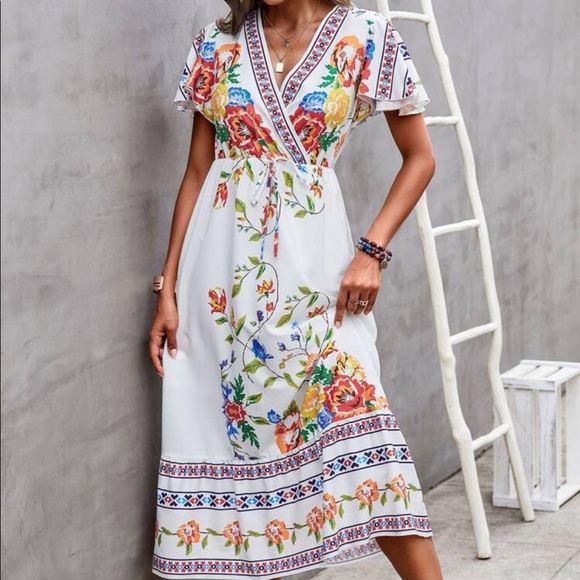 Boho Floral Paisley Print Butterfly Sleeve Dress - Picture 5 of 7